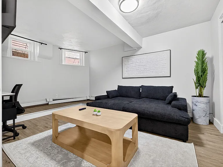 38 Moreland St #1 — Photo 10