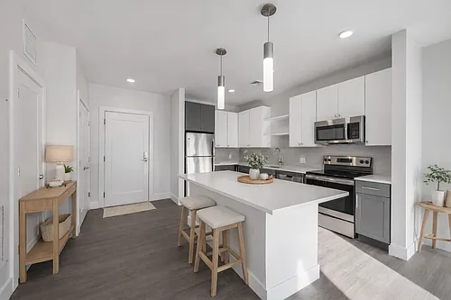 Orpheum Apartments Photo 1