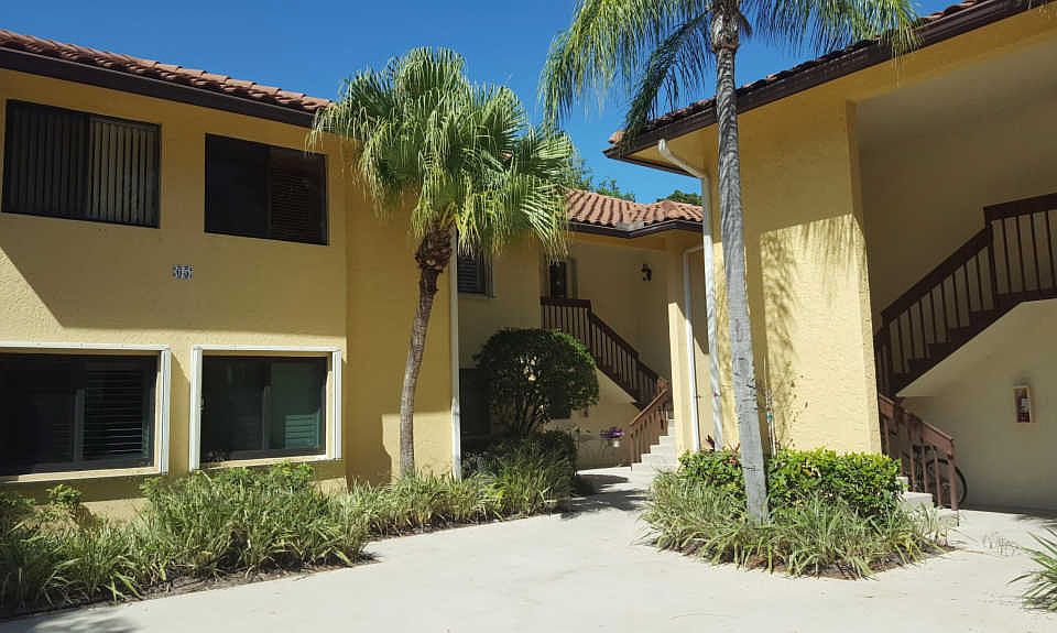 1st image of 65 Pelican Pointe Dr #2030
