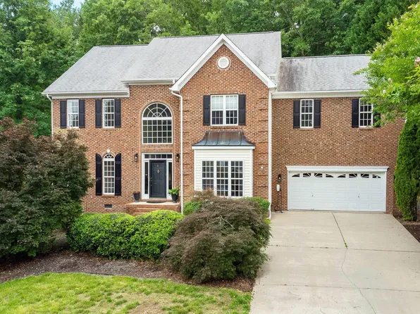 3544 Dewing Dr, Raleigh, NC 27616