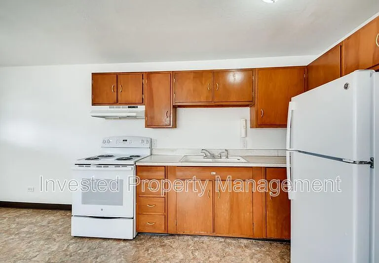 257 E Powers Ave #3 — Photo 11