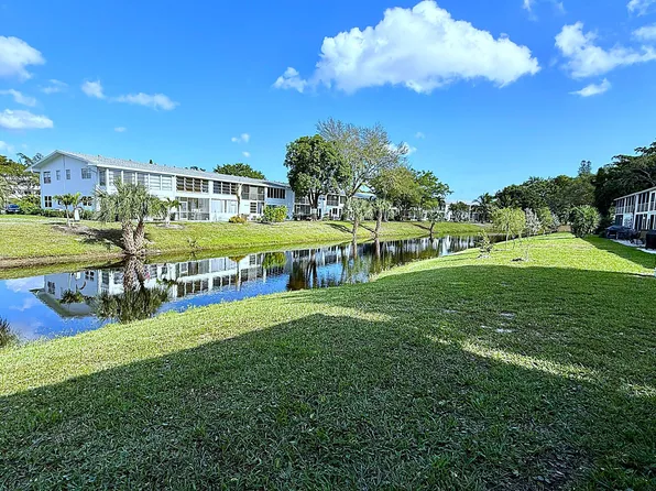 81 Markham E, Deerfield Beach, FL 33442