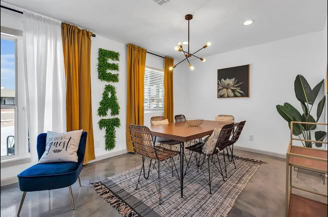 3 bed, 1650 sqft, $4,100 — Photo 3
