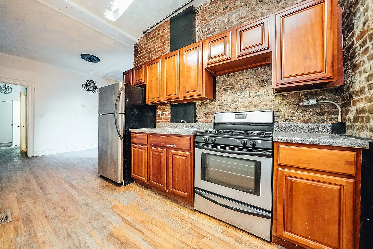 1428 Putnam Avenue — Photo 1