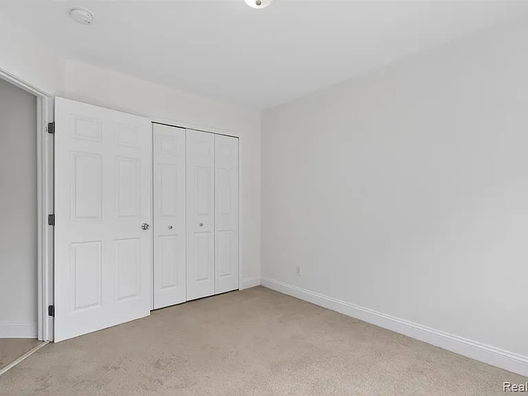 3457 Ashburnam Rd — Photo 30