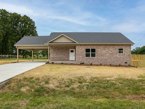 1116 Baker Ln, Lawrenceburg, TN 38464