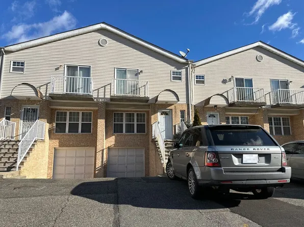 1601 Johnson Ave APT 13, Elmont, NY 11003