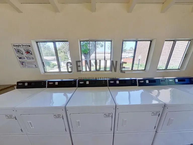 971 S Idaho St #16 — Photo 38