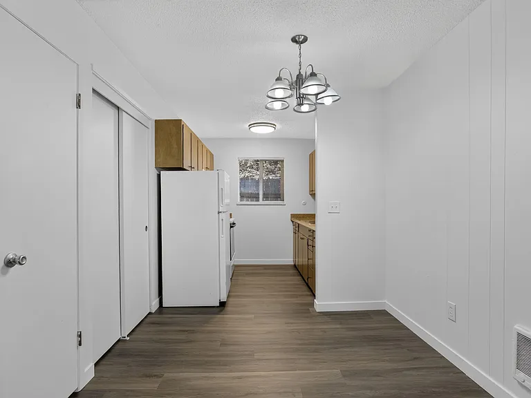 2523 NW Savier St — Photo 18