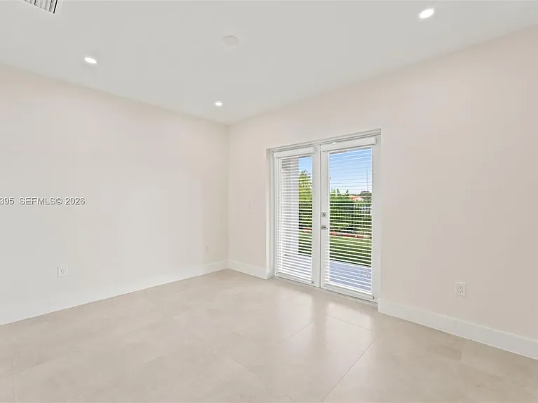 4732 SW 87th Ct — Photo 10