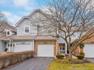 1273 Rhodes Ln, Naperville, IL 60540