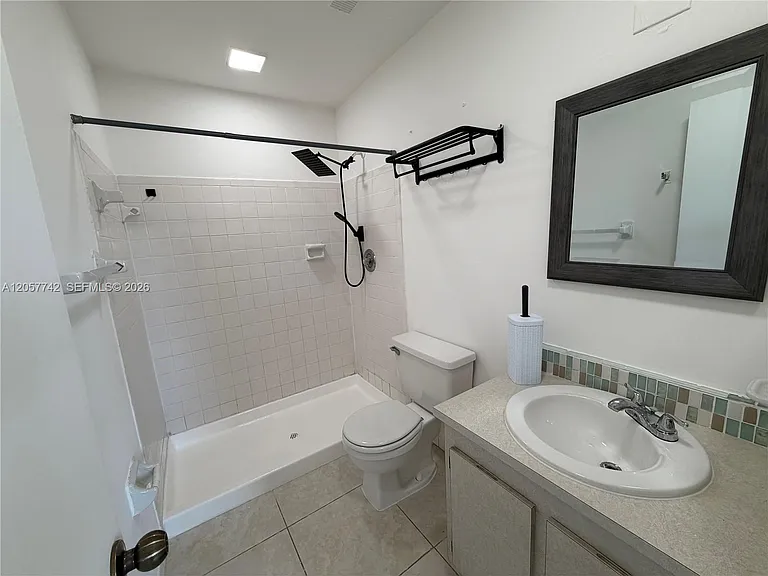 411 NW 100th Pl #201 — Photo 19