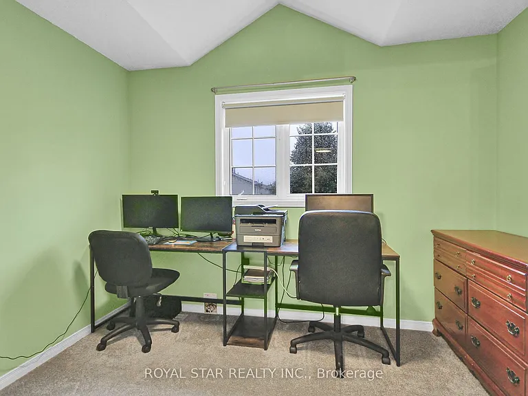 133 Margrave Ave — Photo 32
