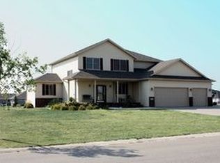 3628 49th St N, Fargo, ND 58102