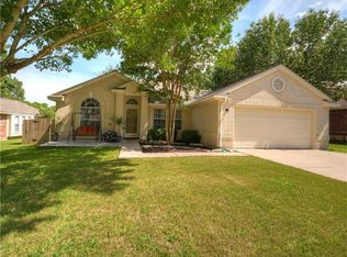 1906 E 19th St, Georgetown, TX 78626