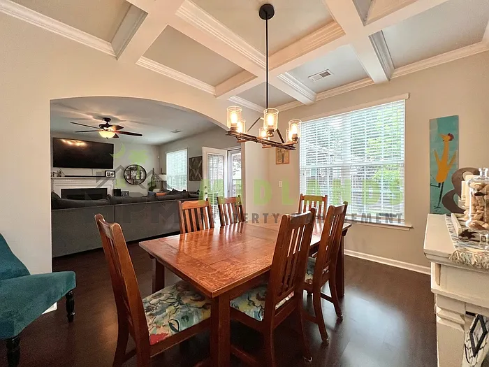 612 Calypso Ct — Photo 8