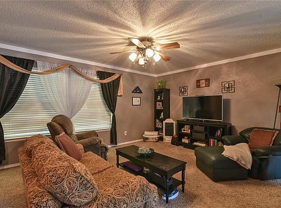 2nd image of 260 Westview Ter