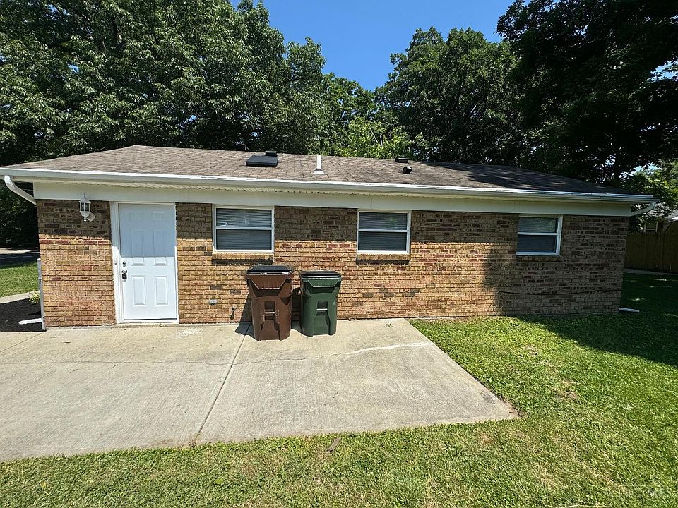 1st image of 2527 Grant Ave