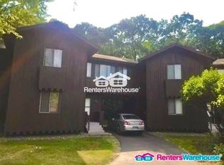 1514 N Timber Rdg, Minneapolis, MN 55432