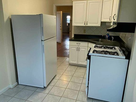 5th image of 42-36 215th St #3