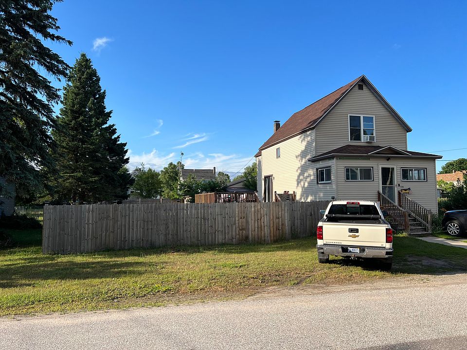 1st image of 1518 W 5th Ave