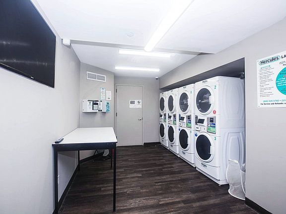 5th image of 607 W 137th St APT 2