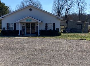 10366 Highway 100, Scotts Hill, TN 38374