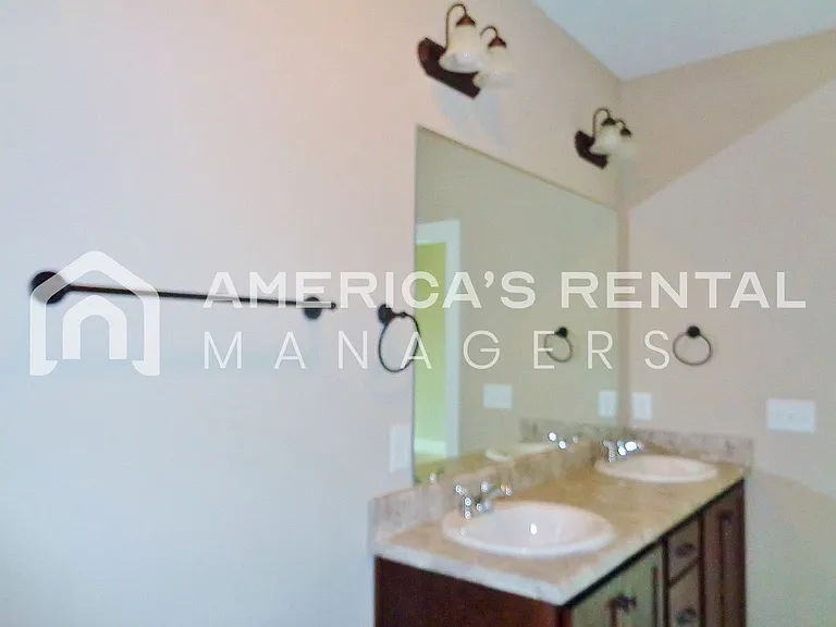 11509 Andrew Way — Photo 13