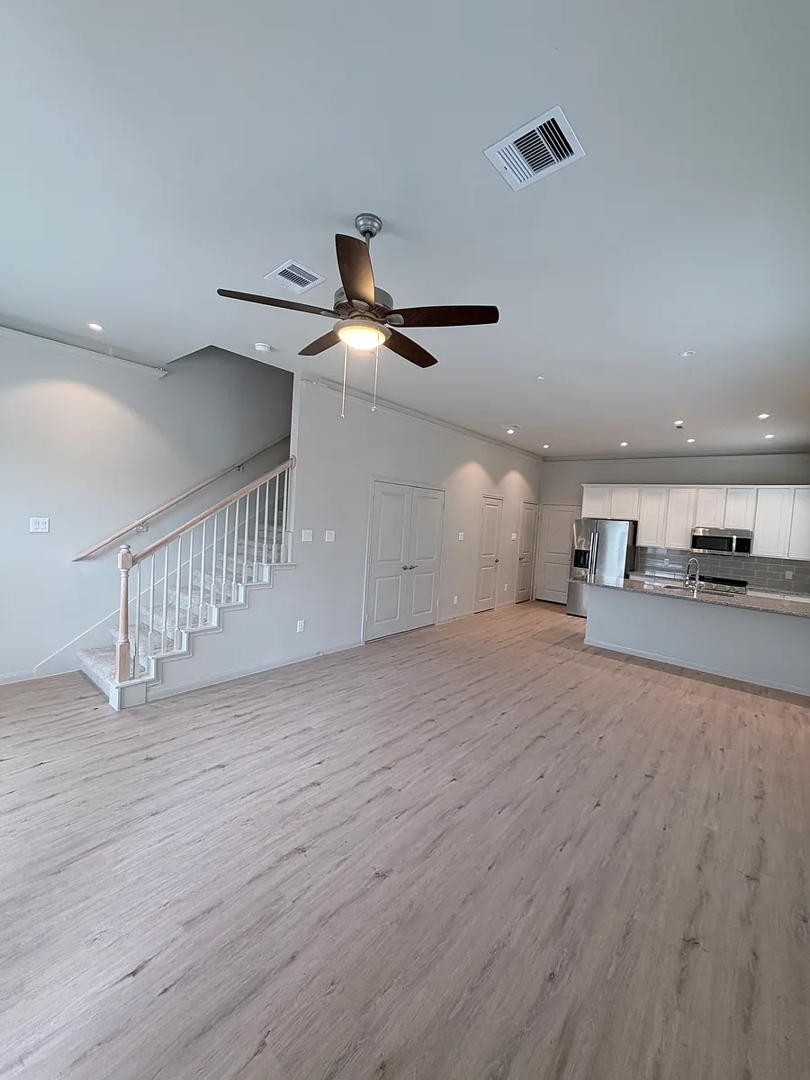 Building Photo - 1422 Copperleaf