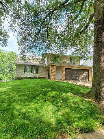 1505 Beechwood Ave