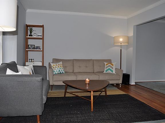 4th image of 4159 Rolling Meadow Ln