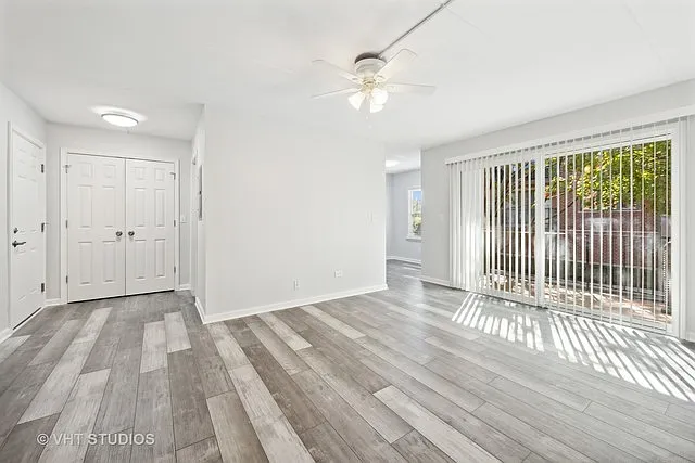 515 N Cass Ave #2H — Photo 15