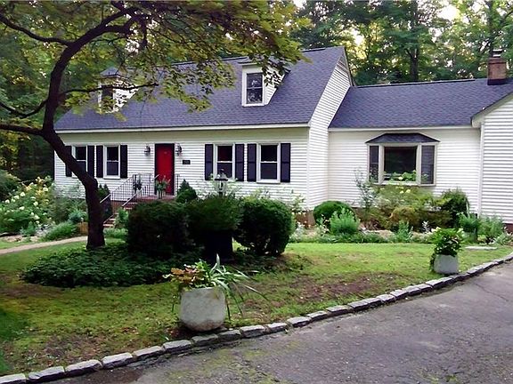 2nd image of 7615 Gloucester Village Dr