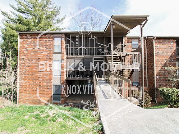 2nd image of 193 Dublin Dr #193