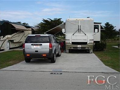 1st image of 146 Pavillion Dr