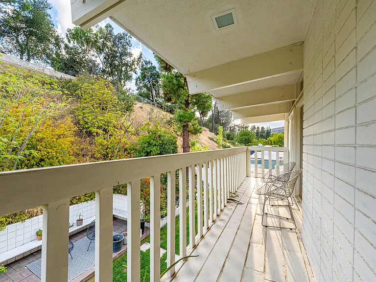 17042 Lisette St — Photo 70