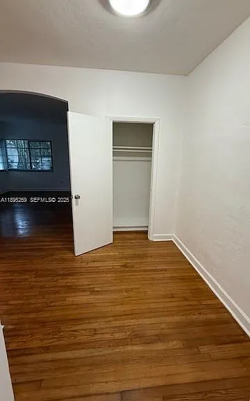 1561 Lenox Ave #11 — Photo 11