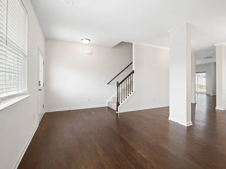 152 Atwater Landing Dr — Photo 6