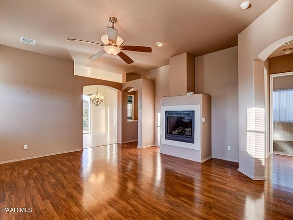 5th image of 6965 E Yellowglen Dr