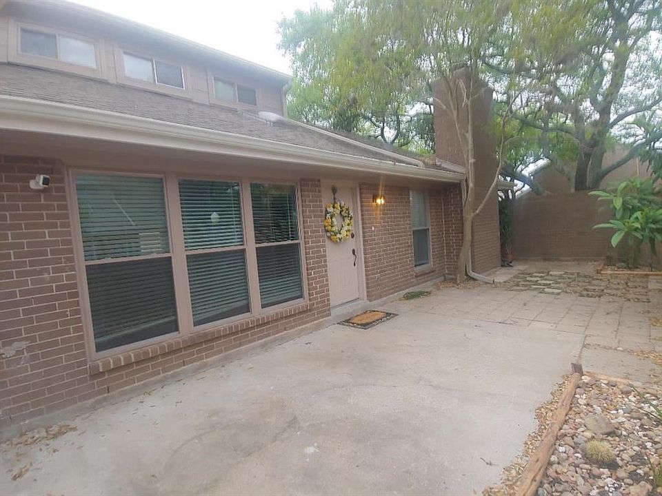 1st image of 13869 Hollowgreen Dr