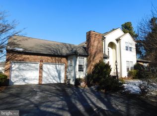 505 Thorngate Pl, Millersville, PA