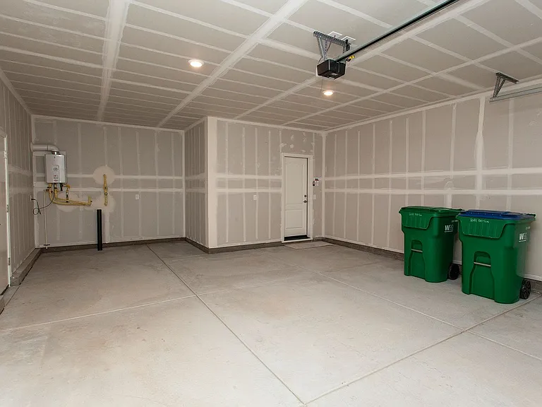 6049 Red Sun Dr — Photo 35