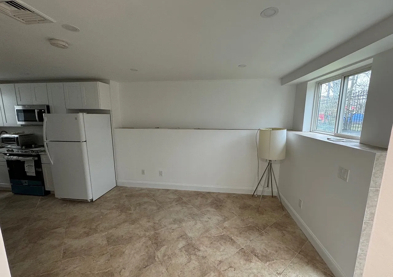 Jayne Ln, Staten Island — Photo 4