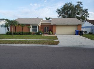 10609 Willowbrae Dr, Tampa, FL 33624