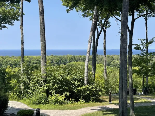 4920 North Landmark CIRCLE #2229, Egg Harbor, WI 54209