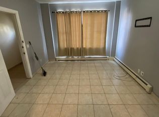 3150 Ampere Ave Floor 1, Bronx, NY 10465