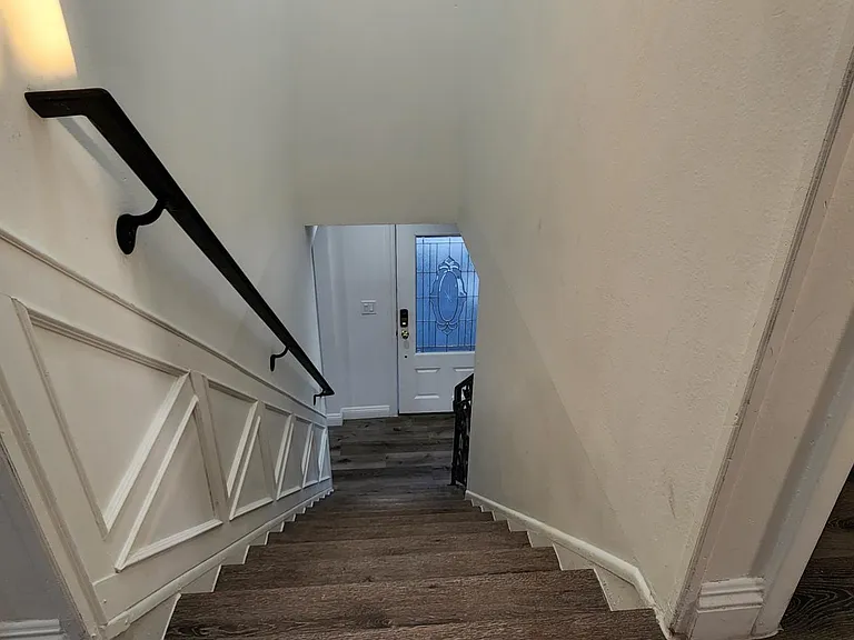 2548 E Wilson Ave — Photo 141