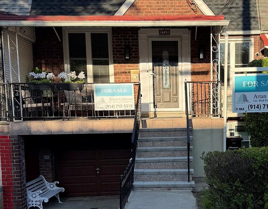 1st image of 2742 Tenbroeck Avenue