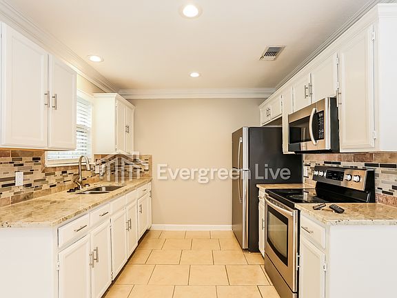4th image of 6520 Aires Dr
