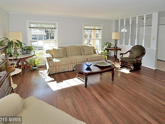 3rd image of 6209 Wilmington Dr